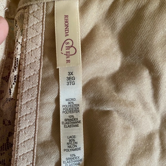 Rhonda Shear Classic Lace Trim Piece n-Up Beige Bra NWOT - Picture 3 of 8